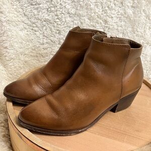 Thursday Boot Company Western Handcrafted Leather Heeled Boots Booties Size 5.5